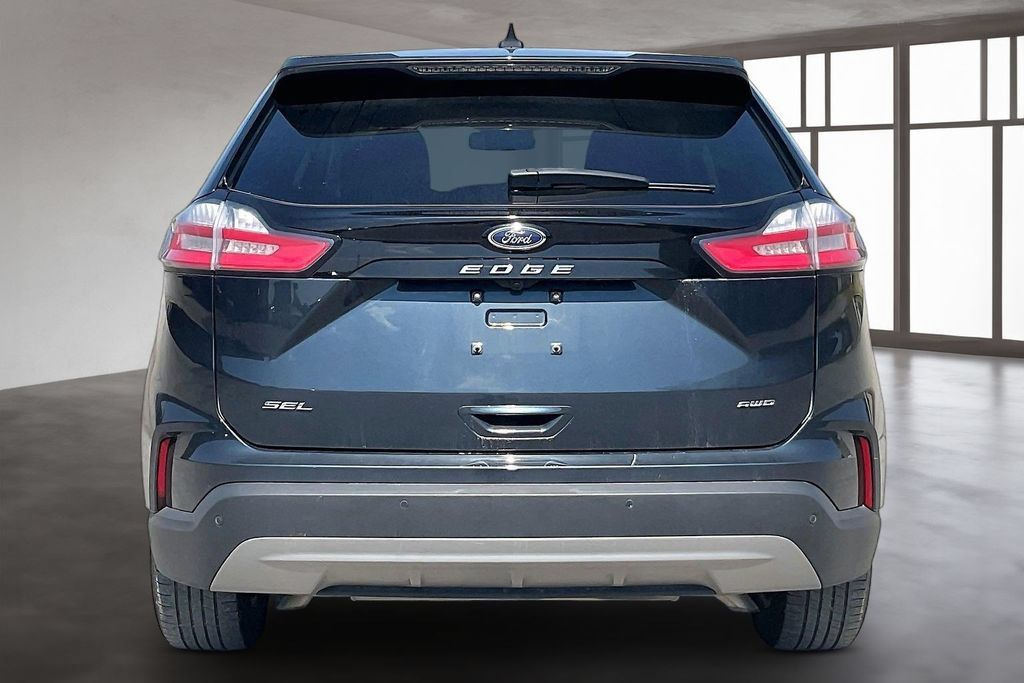 Used 2024 Ford Edge SEL AWD/4WD image 5