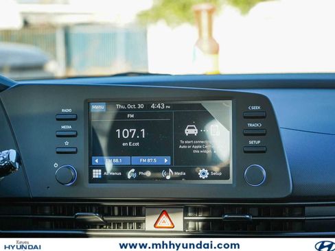 New 2026 Hyundai Elantra SEL Sport FWD image 16