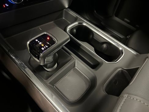 New 2026 GMC Sierra 1500 SLT w/ SLT Premium Plus Package AWD/4WD image 25
