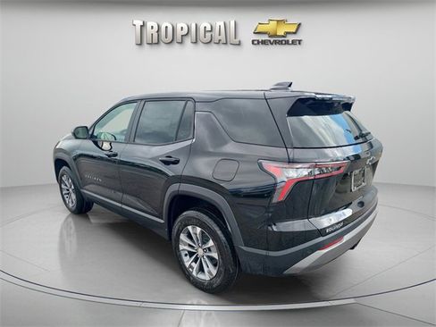 New 2026 Chevrolet Equinox LT w/ Convenience Package II image 3