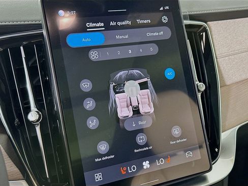 Used 2026 Volvo XC90 B6 Plus w/ Protection Package Premier image 14