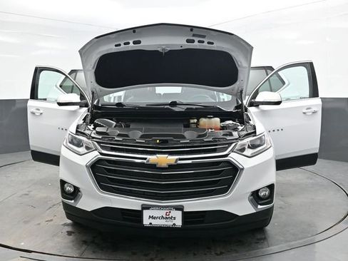 Used 2020 Chevrolet Traverse LT AWD/4WD image 42