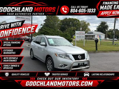 Used 2013 Nissan Pathfinder SV