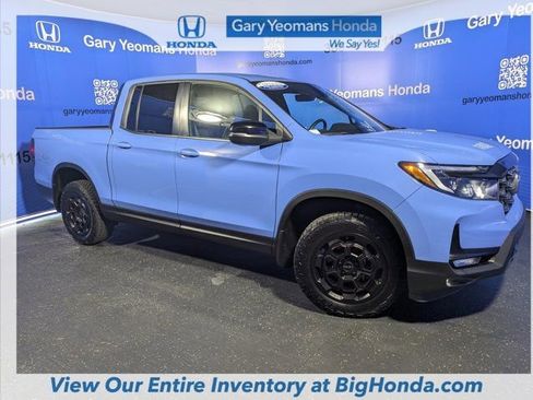 Certified 2025 Honda Ridgeline TrailSport+ image 2