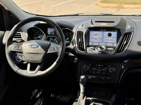 Used 2017 Ford Escape Titanium FWD image 20