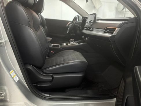 Used 2024 Mitsubishi Outlander SE AWD/4WD image 21