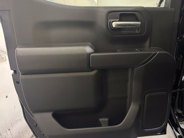 New 2026 Chevrolet Silverado 1500 Custom AWD/4WD image 24
