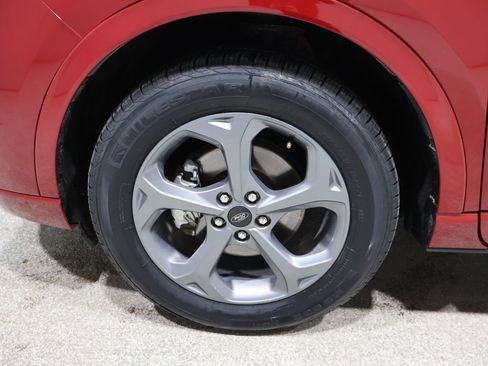 Used 2024 Ford Escape ST-Line image 8