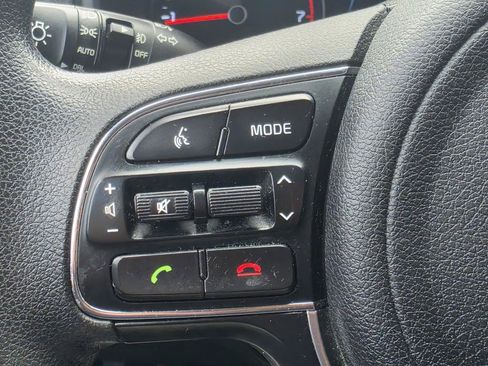 Used 2017 Kia Sportage LX AWD/4WD image 19