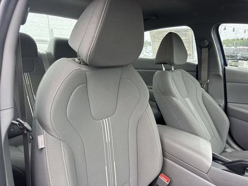 Used 2024 Hyundai Elantra SEL FWD image 22