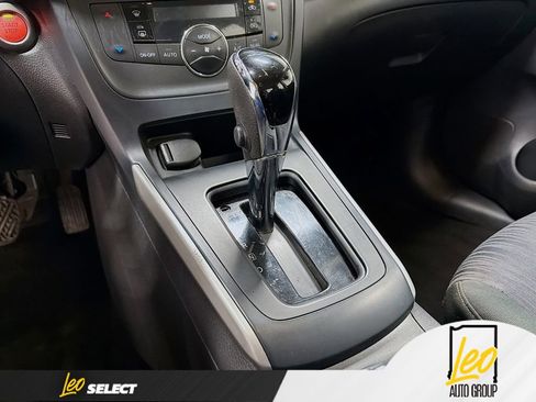 Used 2019 Nissan Sentra SV FWD image 16