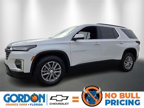 Certified 2023 Chevrolet Traverse LT image 1