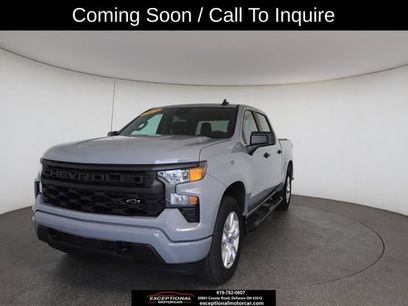 Used 2025 Chevrolet Silverado 1500 Custom w/ LPO, Dark Essentials Package