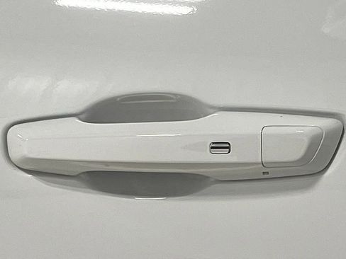 Certified 2025 GMC Acadia Elevation image 18