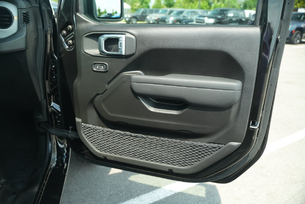New 2026 Jeep Gladiator Sport AWD/4WD image 18