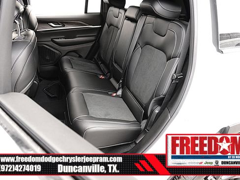 New 2026 Jeep Grand Cherokee Altitude RWD image 14