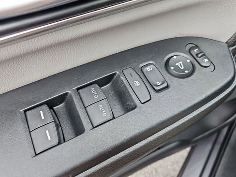 Used 2022 Honda CR-V EX-L image 33