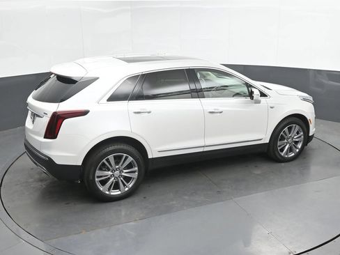 Used 2024 Cadillac XT5 Premium Luxury w/ LPO, Floor Liner Package AWD/4WD image 31