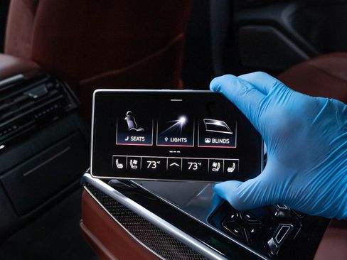 Used 2020 Audi S8 L AWD/4WD image 40