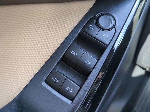 New 2026 Chevrolet Equinox ACTIV w/ Safety and Technology Package FWD image 24