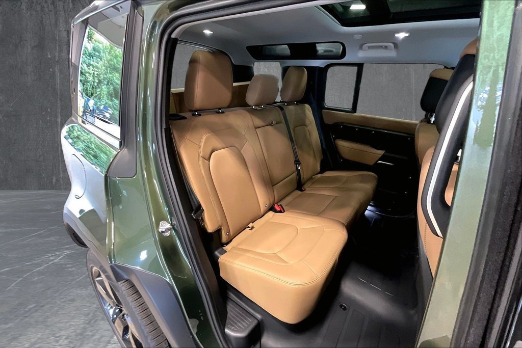 New 2026 Land Rover Defender 110 S AWD/4WD image 11