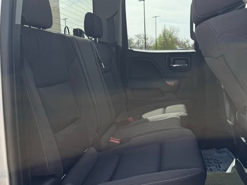 Used 2018 GMC Sierra 1500 SLE w/ Suspension Package, Off-Road AWD/4WD image 19