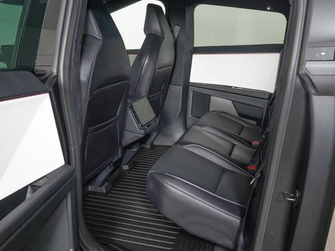 Used 2024 Tesla Cybertruck AWD Crew Cab image 13