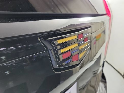 Used 2022 Cadillac Escalade Sport w/ Touring Package RWD image 7