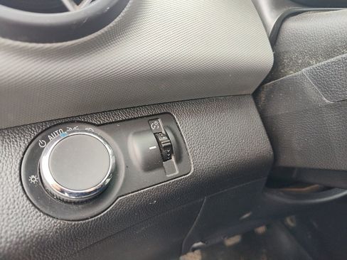 Used 2013 Chevrolet Sonic LS image 16