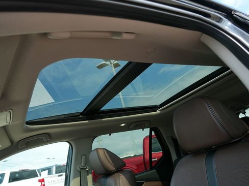 Used 2023 Honda Pilot Elite image 21