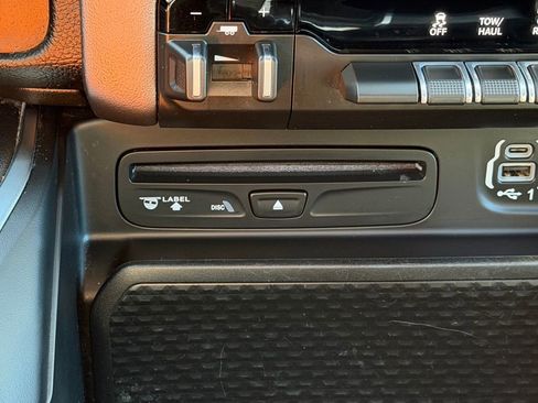 Used 2019 RAM 1500 Big Horn image 17