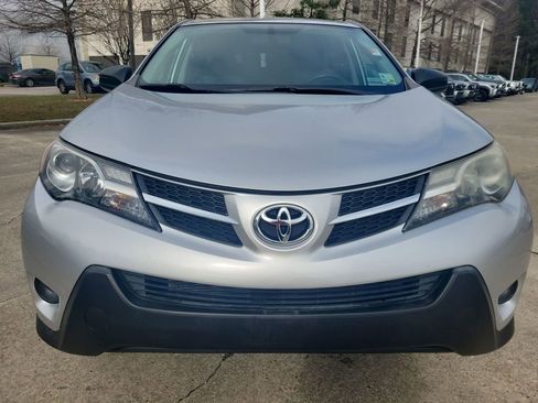 Used 2013 Toyota RAV4 LE image 11