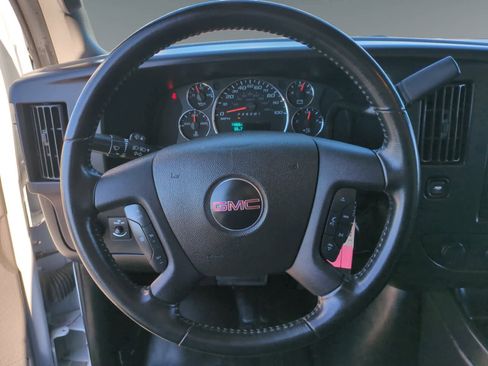 Used 2023 GMC Savana 2500 w/ Driver Convenience Package image 12