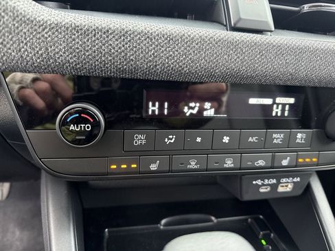 New 2026 Subaru Outback Premium image 34