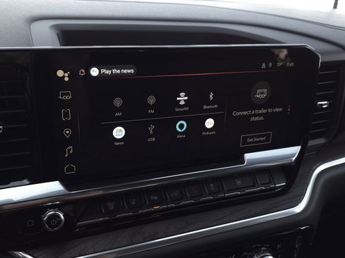 New 2025 GMC Sierra 2500 SLT w/ SLT Convenience Package image 15