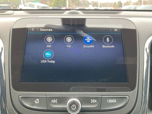 Used 2024 Chevrolet Equinox RS w/ RS Leather Package image 19