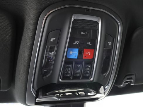 Used 2022 Jeep Wagoneer Series II w/ Premium Group I image 73