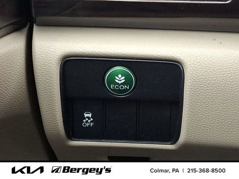 Used 2016 Honda Accord EX-L image 25