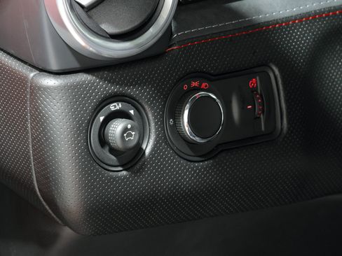 Used 2021 Lotus Evora RWD image 34