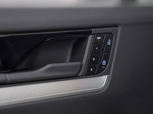 New 2026 Porsche Cayenne E-Hybrid image 22