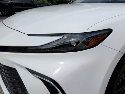Used 2026 Toyota Camry SE FWD image 7