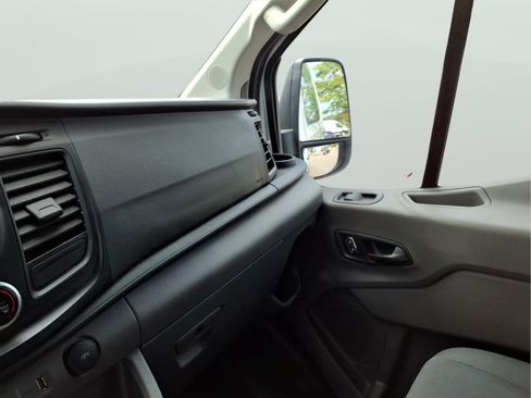 Used 2025 Ford Transit 250 Low Roof w/ Exterior Upgrade Package RWD image 18