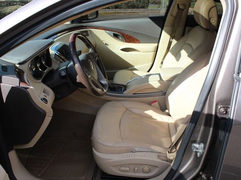 Used 2010 Buick LaCrosse CXL w/ Luxury Package image 10