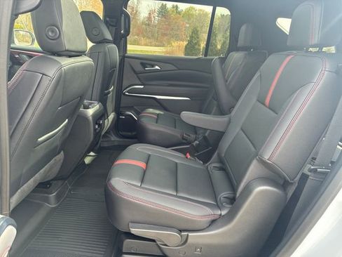 New 2026 Chevrolet Traverse RS AWD/4WD image 25