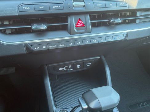 New 2025 Kia K4 LXS image 27