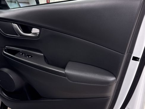 Used 2020 Hyundai Kona Ultimate image 21