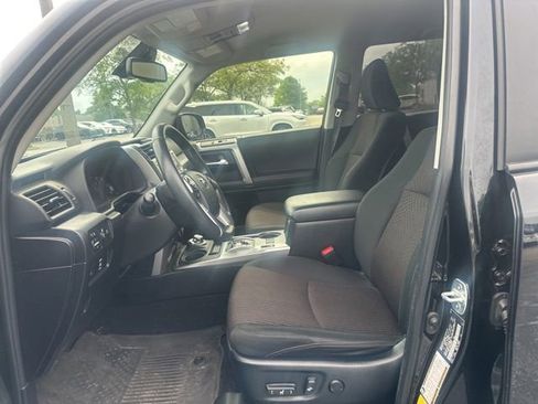 Used 2021 Toyota 4Runner Trail Special Edition AWD/4WD image 10