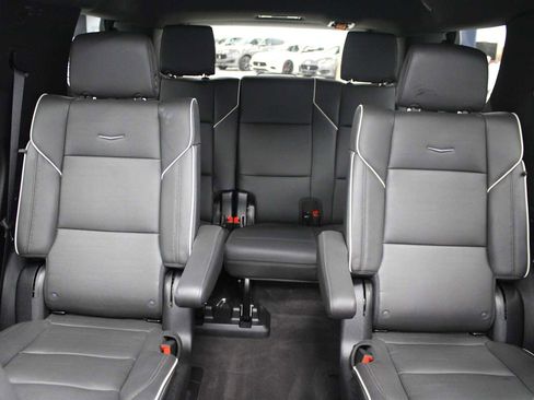 Certified 2024 Cadillac Escalade Sport w/ LPO, ONYX Package image 57