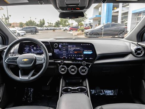 Used 2024 Chevrolet Blazer EV LT AWD/4WD image 11