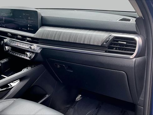 Used 2025 Kia Telluride SX FWD image 18